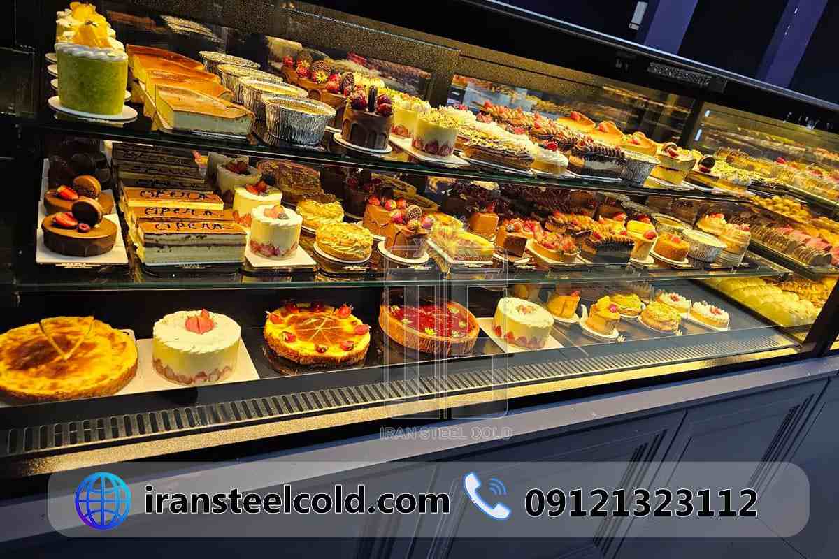 یخچال شو کیک شیرینی سیمت