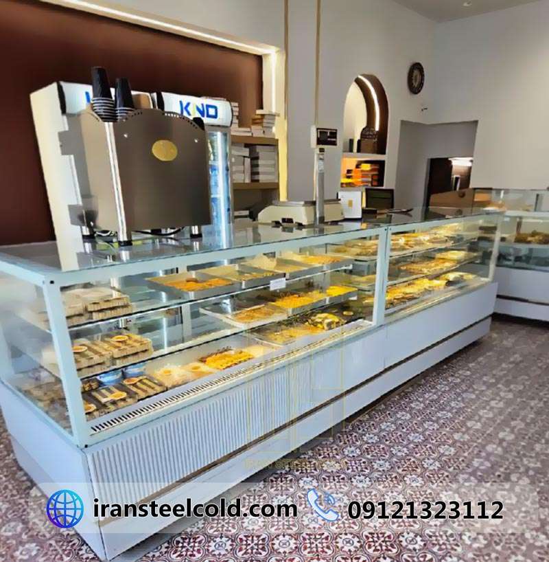 یخچال شیرینی های خشک قنادی گز شکوه 