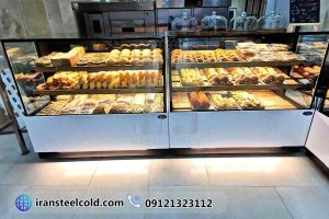 شیرینی فروشی ثمر 7 ویترین نان فانتزی شیرینی فروشی ثمر