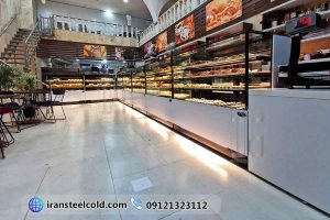 شیرینی فروشی ثمر 5 یخچال های قنادی شیرینی فروشی ثمر