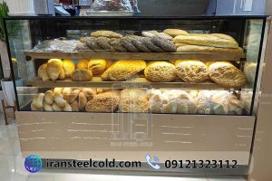 شیرینی ناب تبریزی شعبه ۱ 9 ویترین نان فانتزی شیرینی ناب تبریزی