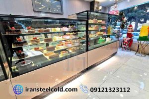 شیرینی ناب تبریزی شعبه ۱ 3 یخچال های کیک و شو کیک شیرینی ناب تبریزی