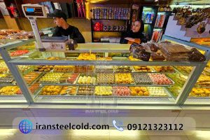 شیرینی فروشی توتک 7 یخچال شیرینی تر شیرینی فروشی توتک