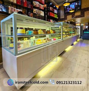 شیرینی فروشی توتک 6 یخچال کیک و شو کیک شیرینی فروشی توتک