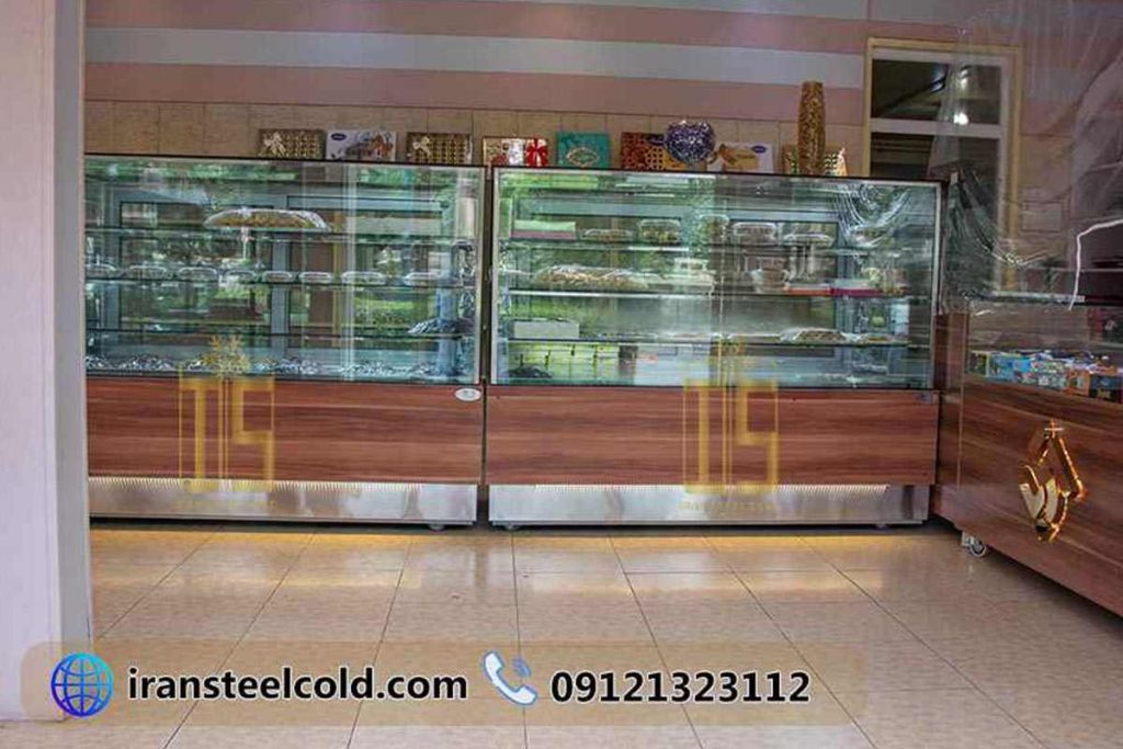 یخچال های شیرینی شیرینی فروشی آریا