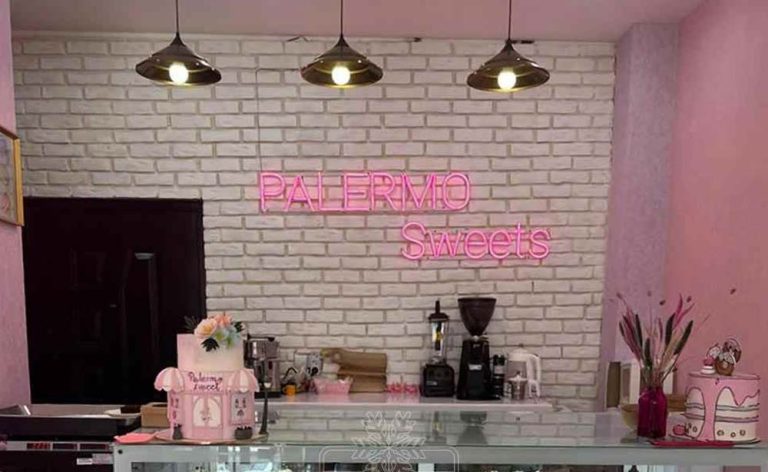 کافه قنادی پالرمو